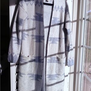 Jessica Simpson Light Gray Knit Sweater